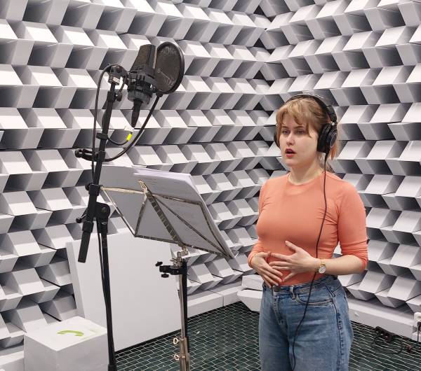 Recording dialogue in an anechoic chamber